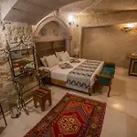 Divan Cave House Hotel