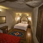 Szálloda Divan Cave House 4*