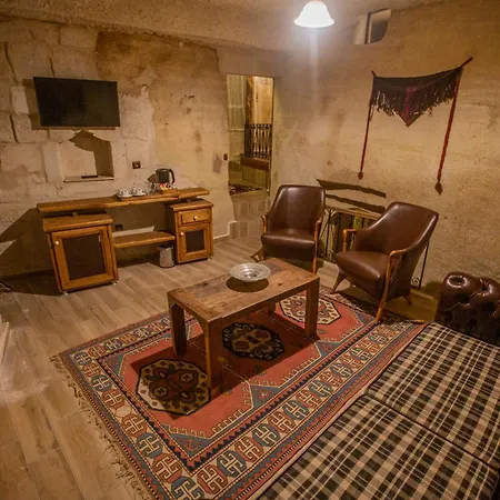 Ξενοδοχείο Divan Cave House 4*