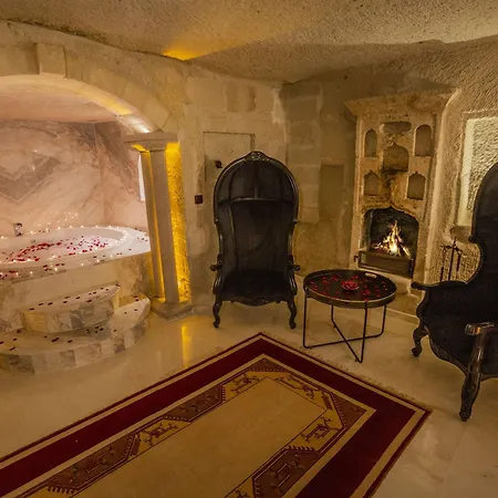 Szálloda Divan Cave House 4*