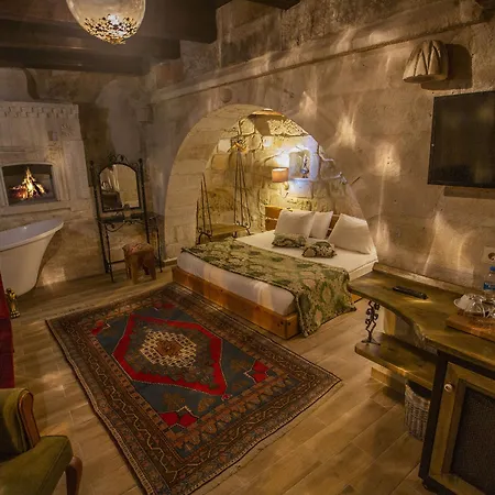Hotel Divan Cave House 4*