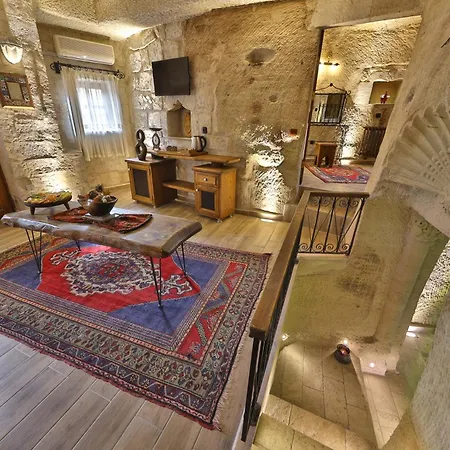 Divan Cave House Γκόρεμε