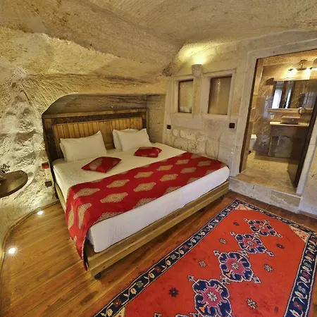 Szálloda Divan Cave House 4*