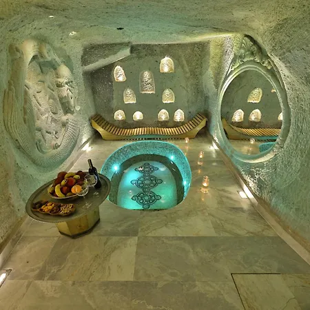 Divan Cave House