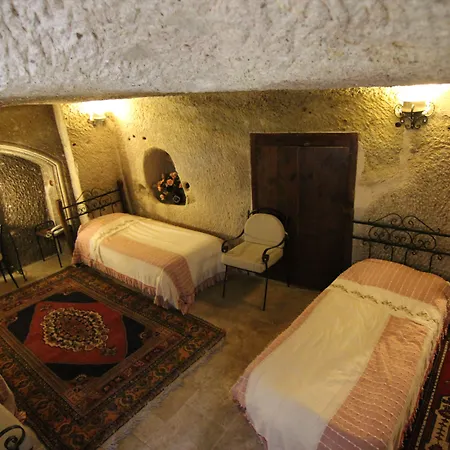 Szálloda Divan Cave House 4*