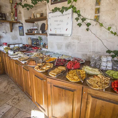 Divan Cave House Hotel 4*