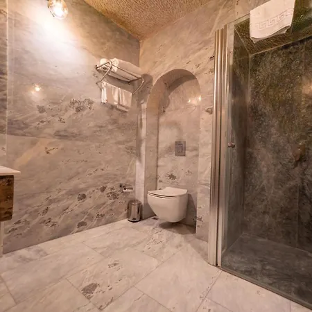 Divan Cave House Szálloda 4*