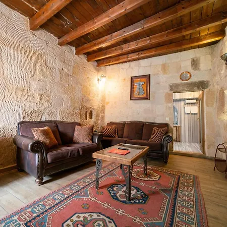 Hotel Divan Cave House 4*