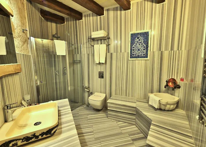 Divan Cave House Otel 4*