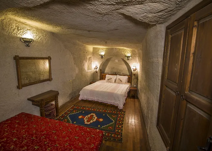 Otel Divan Cave House 4*