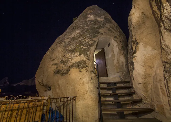 Otel Divan Cave House