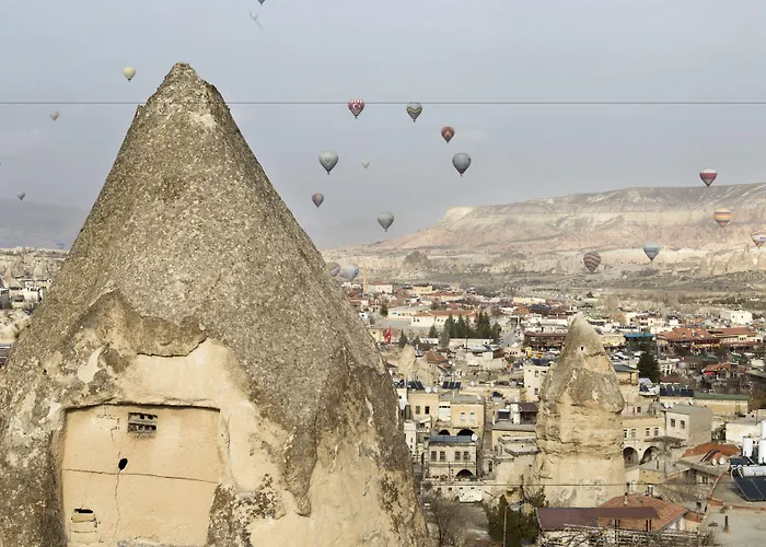 Divan Cave House Otel 4*