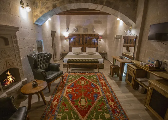 Divan Cave House Готель 4*