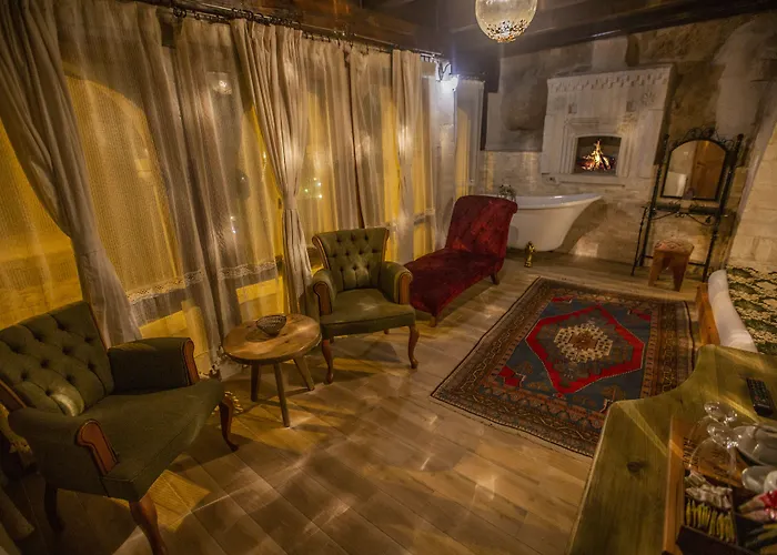 Готель Divan Cave House