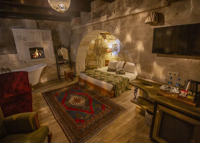 Готель Divan Cave House